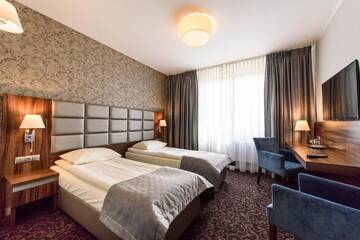 Фото номера Двухместный номер Делюкс с 1 кроватью Отель Hotel Nowy Dwór г. Тшебница 12