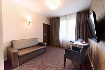 Фото номера Апартаменты Делюкс Отель Hotel Nowy Dwór г. Тшебница 7